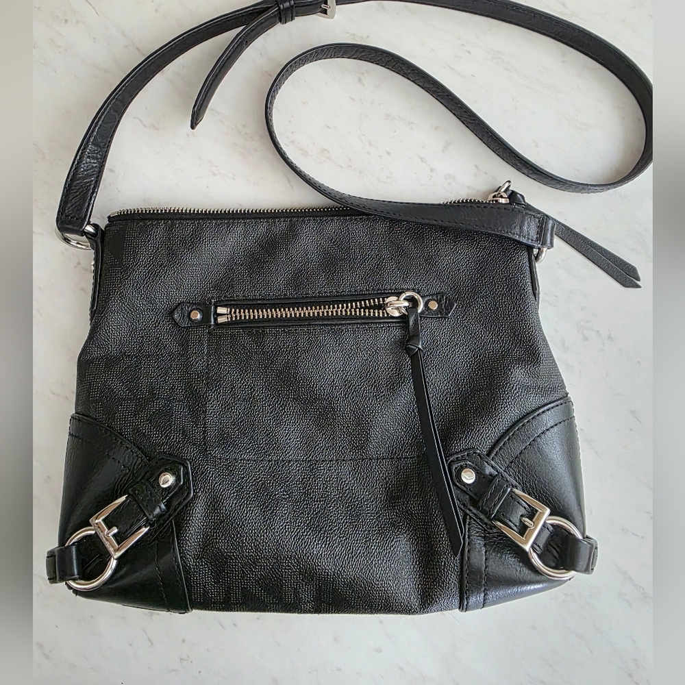 Michael Kors leather messanger crossbody black  handbag purse silver